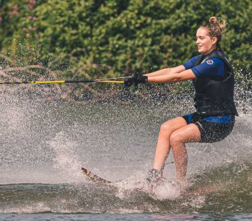 Waterskiing